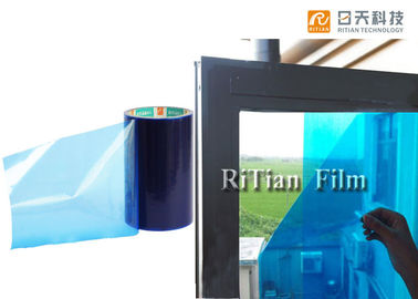 İyi bir fiyat. Baskı Logosu Plastik Film Yüzey Pencere Camı Koruyucu Film 50-60 Mikrofon Kalınlığı çevrimiçi